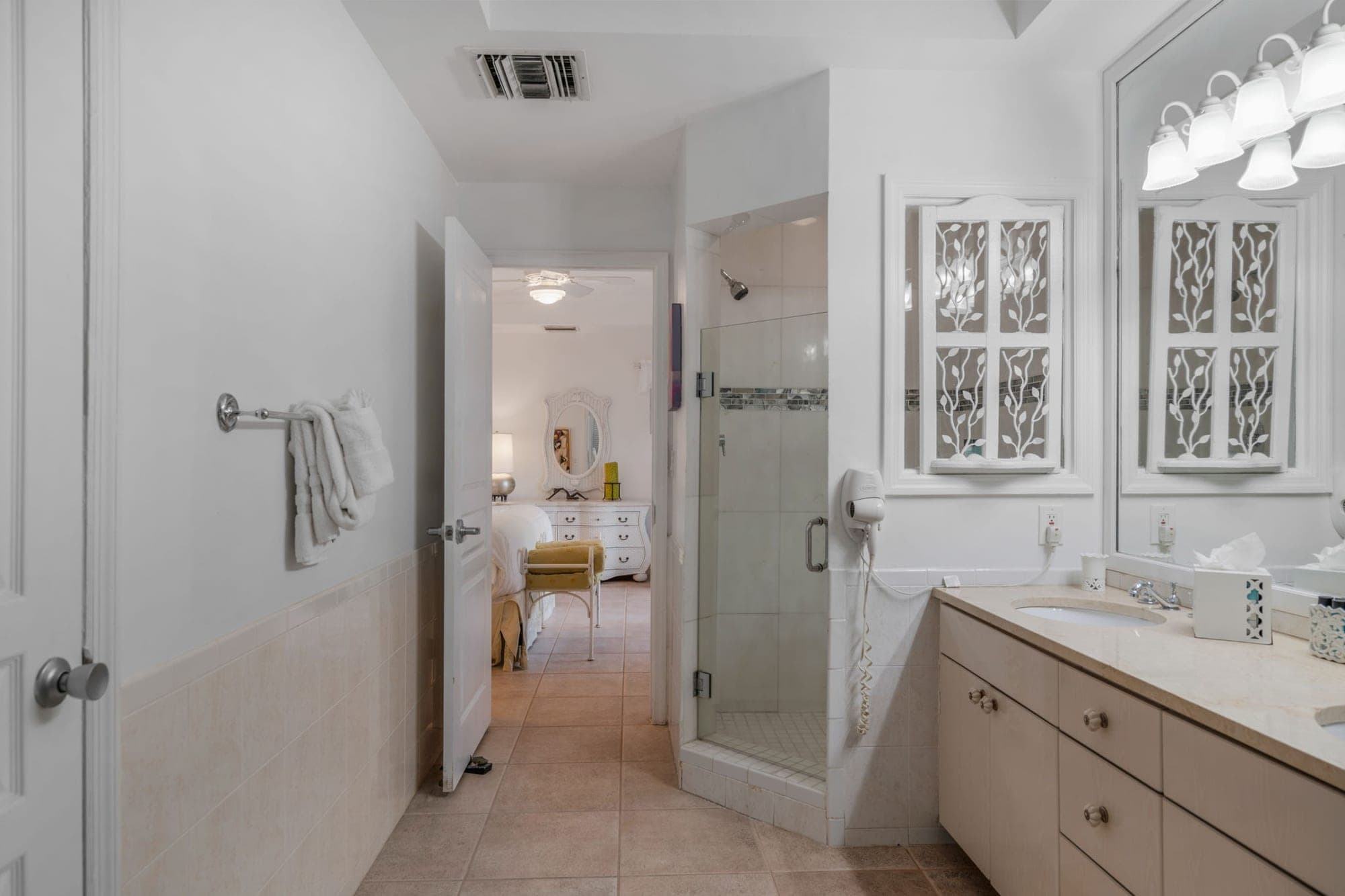 2112 Ocean Front — photo 18
